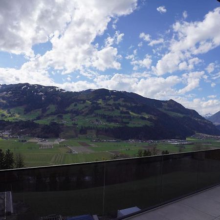 Grand Alpin Panorama Lodge Top 3 Hart im Zillertal Exterior foto
